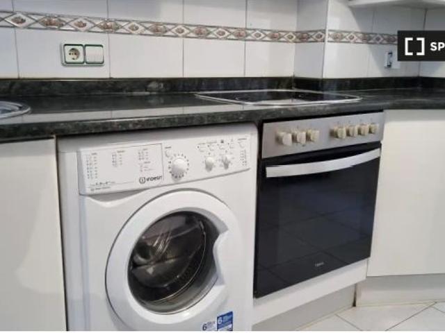 Piso de 4 dormitorios en alquiler en Santander