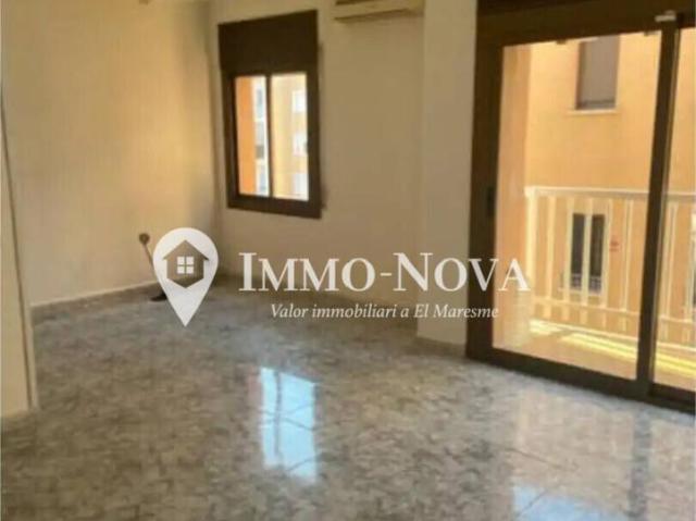 Piso de 4 habitaciones con espectacular terraza privada de 35 m² y vistas al mar