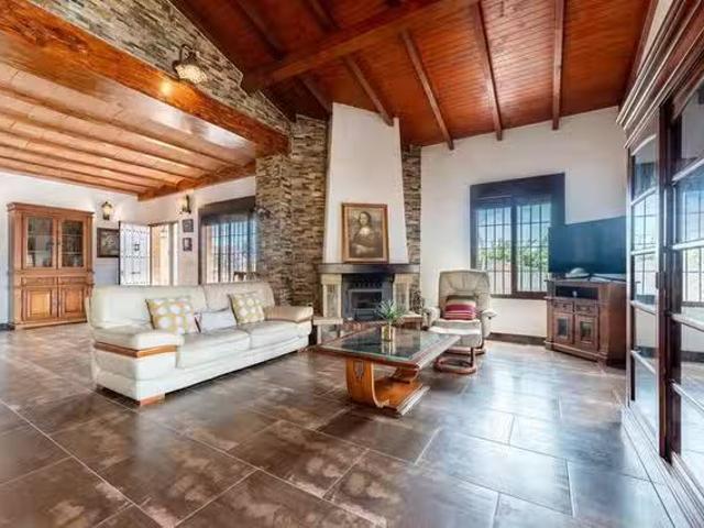 Piso de 4 habitaciones en Algarrobo