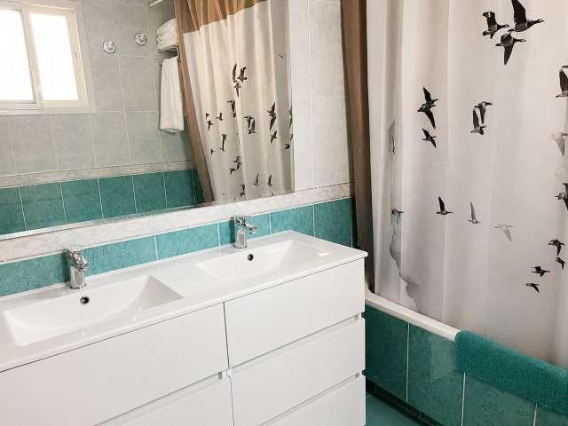 Piso de 4 habitaciones en alquiler en Sant Antoni, Valencia
