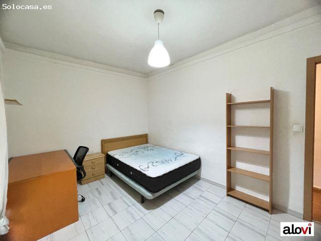 ¡PISO DE 4 HABITACIONES EN CAMINO DE RONDA, JUNTO AL YO10!