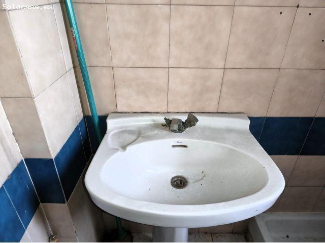 Piso de 4 habitaciones en Canovelles!