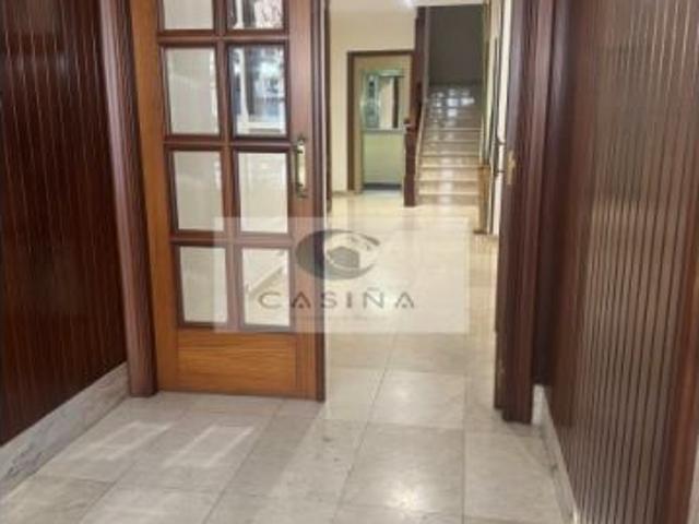 PISO DE 4 HABITACIONES EN EL CENTRO DE FOZ
