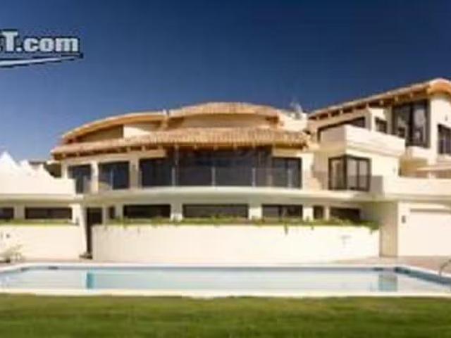 Piso de 5 habitaciones en Andalucia Malaga Province