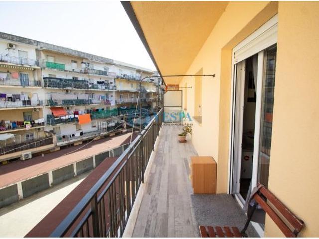 PISO DE 5 HABITACIONES EN VILA SECA