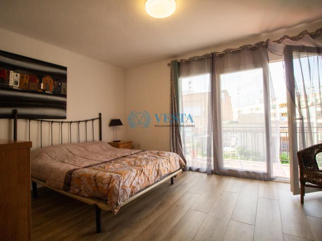 PISO DE 5 HABITACIONES EN VILA SECA