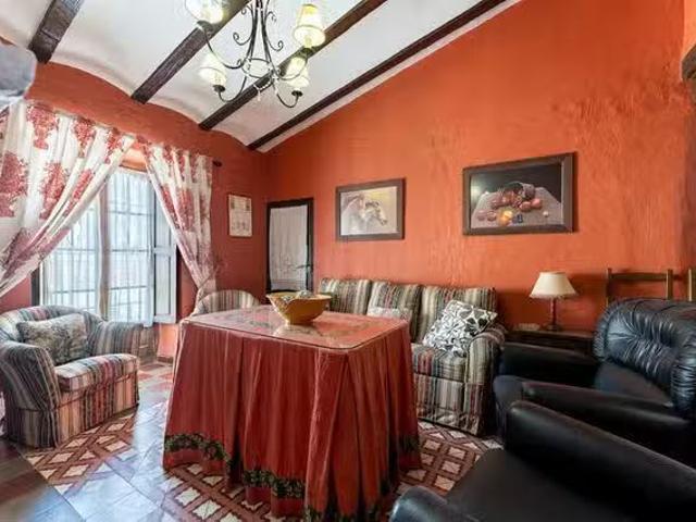 Piso de 7 habitaciones en Bobadilla Estación