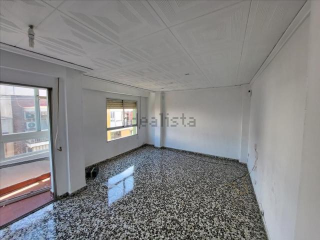 Piso, Denia