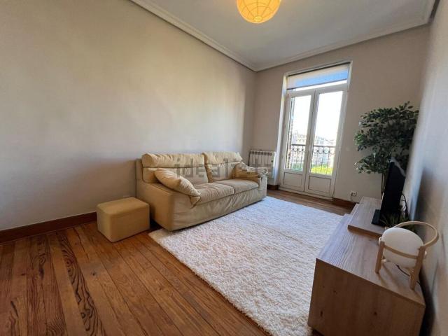 Piso, Donostia San Sebastián