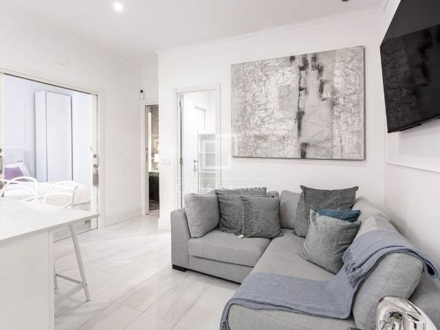 Piso de alto standing de 48 m2 en alquiler en Madrid, España
