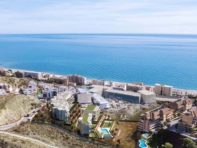 Piso de alto standing de 94 m2 en venta en Fuengirola, Andalucía