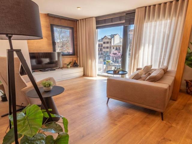 Piso exclusivo de 94 m2 en venta en Puigcerdà, Cataluña