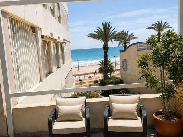 Piso exclusivo de 95 m2 en alquiler en Campello, Comunidad Valenciana