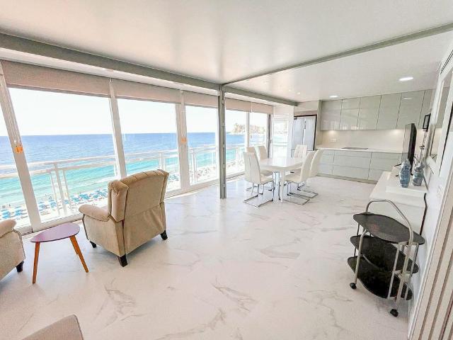 Piso exclusivo de 100 m2 en venta en Benidorm, España