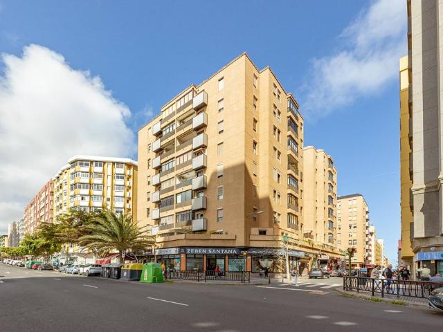 Piso de alto standing de 107 m2 en venta en Las Palmas de Gran Canaria, Canarias