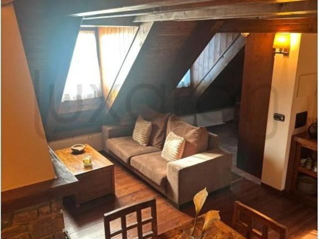 Piso exclusivo de 110 m2 en alquiler en Viella Mitg Arán, España