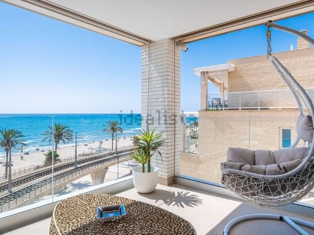 Piso exclusivo de 110 m2 en venta en Campello, Comunidad Valenciana