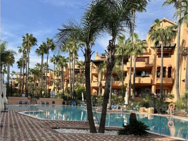 Piso exclusivo de 110 m2 en venta en San Pedro de Alcantara pueblo, Marbella, Málaga, Andalucía
