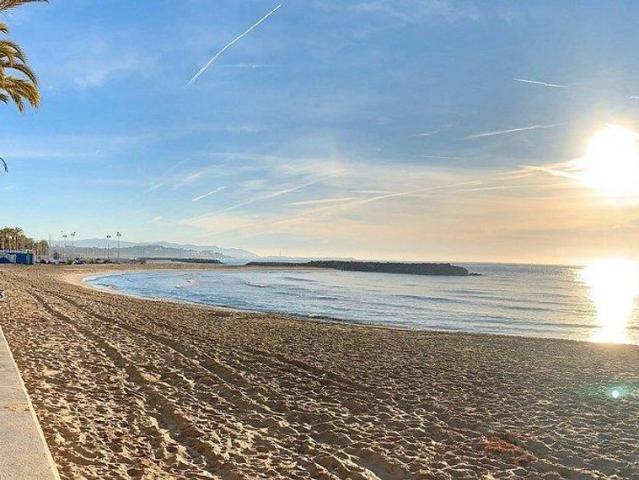 Piso exclusivo de 111 m2 en alquiler en Cubelles, España