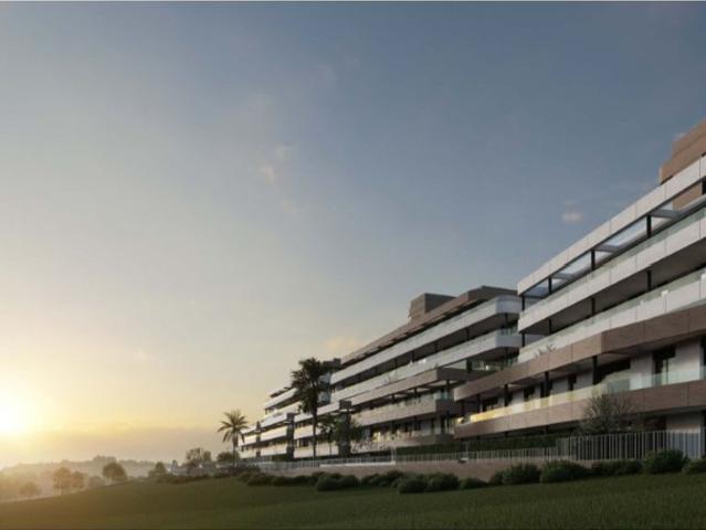 Piso exclusivo de 111 m2 en venta en Estepona Golf, Estepona, Málaga, Andalucía