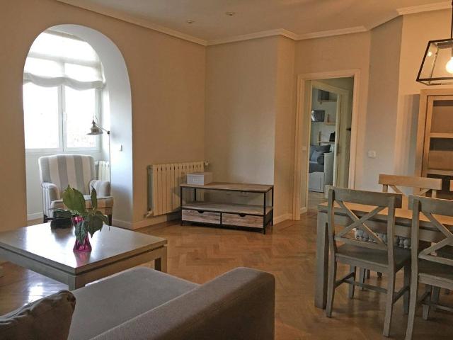 Piso de alto standing de 112 m2 en venta en Madrid, Comunidad de Madrid