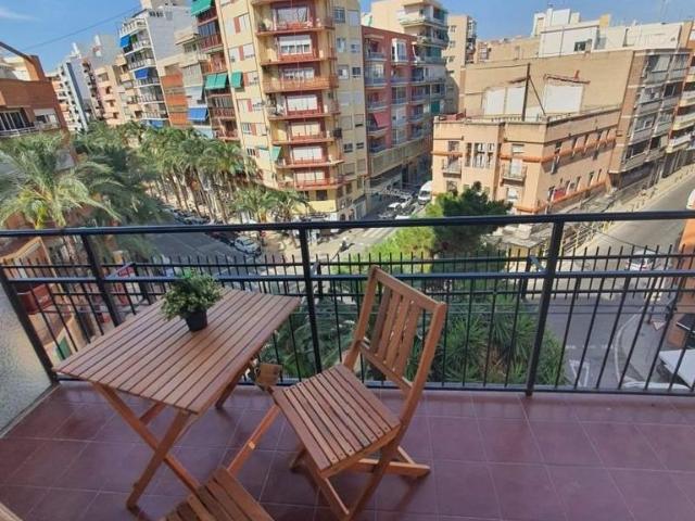 Piso exclusivo de 112 m2 en venta en Alicante, Comunidad Valenciana