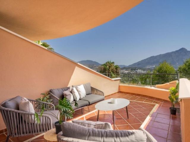 Piso exclusivo de 113 m2 en venta en Nueva Andalucia centro, Marbella, Málaga, Andalucía