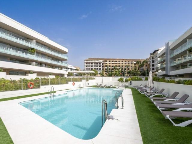 Piso exclusivo de 113 m2 en venta en San Pedro de Alcantara pueblo, Marbella, Andalucía