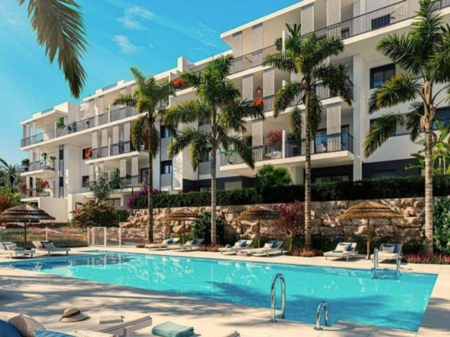 Piso exclusivo de 115 m2 en venta en Puerto de Estepona, Estepona, Andalucía