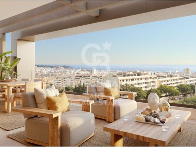 Piso exclusivo en venta en Estepona, Andalucía