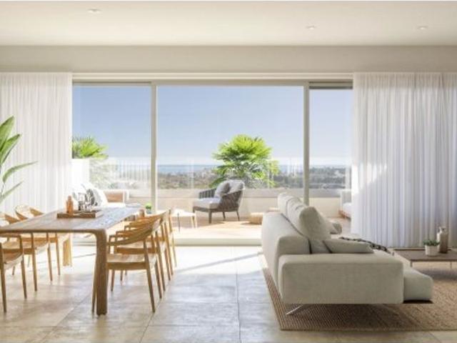 Piso exclusivo de 117 m2 en venta en Estepona, Andalucía