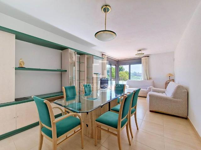 Piso exclusivo de 119 m2 en venta en Cubelles, Cataluña