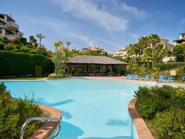Piso exclusivo de 120 m2 en venta en Benahavís, España