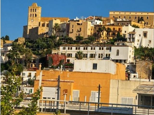 Piso exclusivo de 120 m2 en venta en Ibiza, Baleares