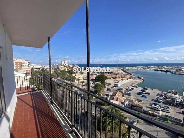 Piso exclusivo de 120 m2 en venta en Torrevieja, Comunidad Valenciana