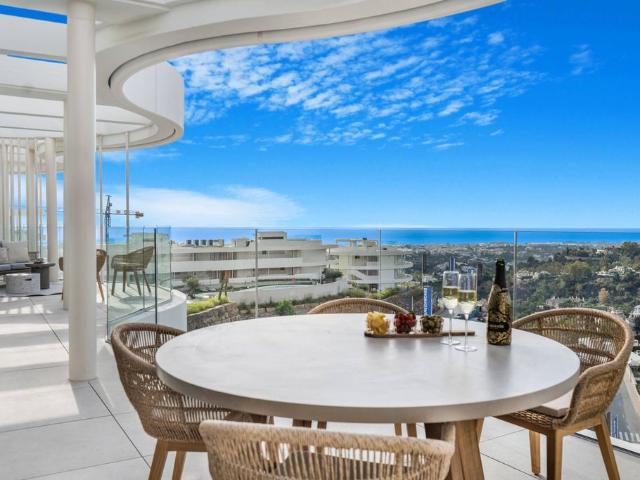 Piso exclusivo de 122 m2 en venta en Marbella, Andalucía