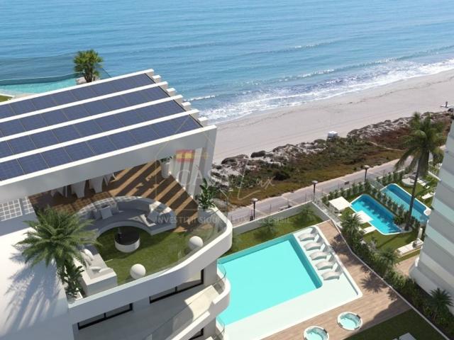 Piso de lujo de 123 m2 en venta en La Manga, España