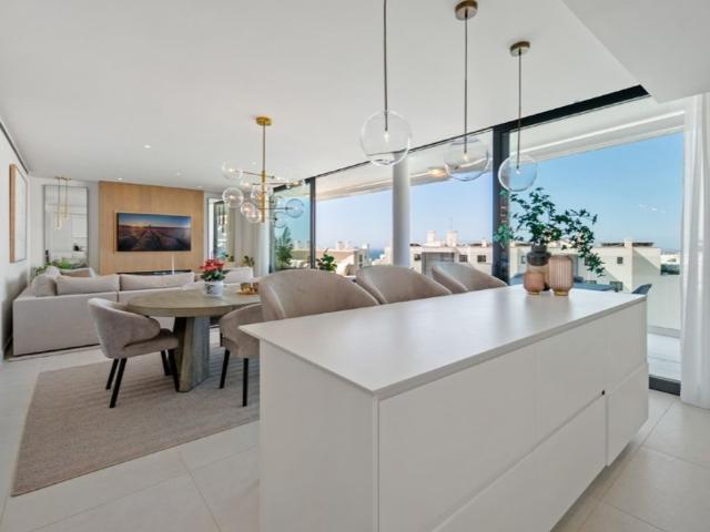 Piso exclusivo de 125 m2 en venta en Fuengirola, Andalucía