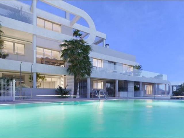 Piso exclusivo de 125 m2 en venta en Zona Calvario, Estepona, Andalucía