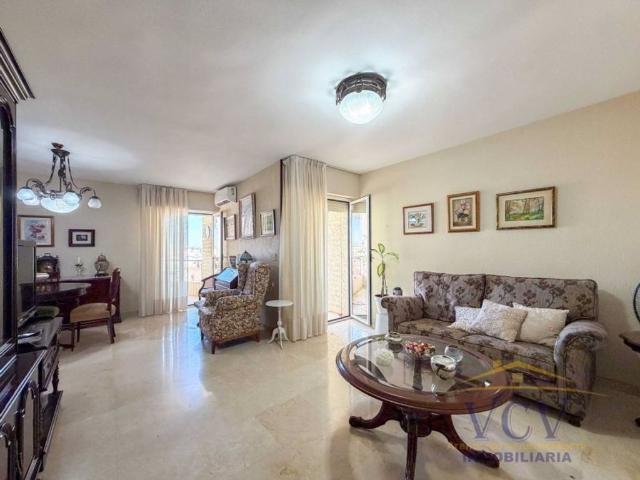 Piso exclusivo de 132 m2 en venta en Alicante, Comunidad Valenciana