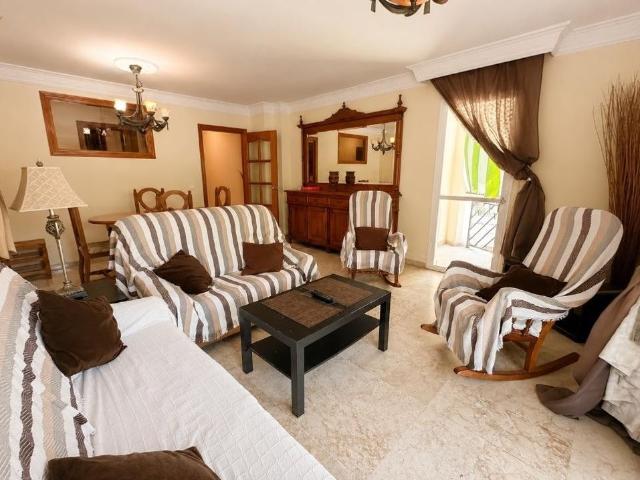 Piso exclusivo de 134 m2 en venta en Estepona, España