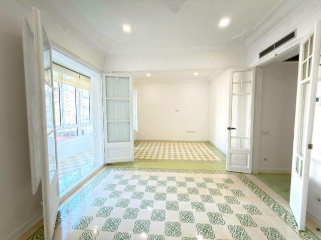 Piso exclusivo de 135 m2 en venta en Barcelona, Cataluña