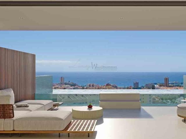 Piso exclusivo de 141 m2 en venta en Los Cristianos, Canarias
