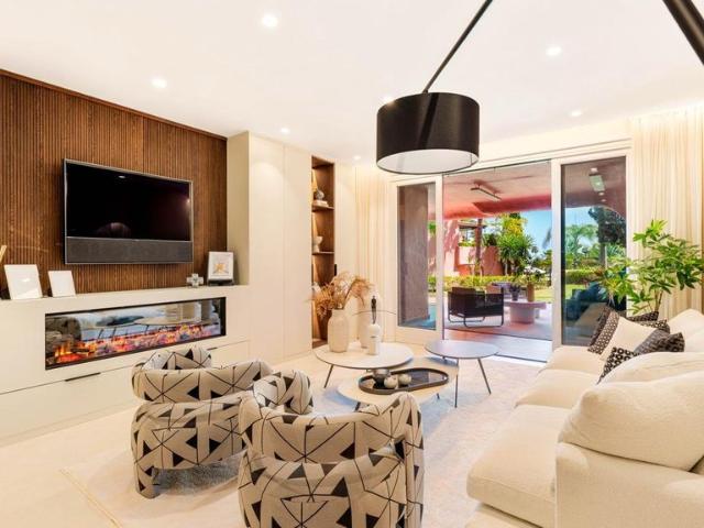 Piso exclusivo de 142 m2 en venta en Estepona, España