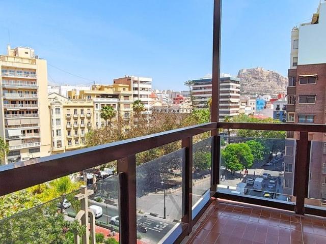 Piso exclusivo de 158 m2 en venta en Alicante, Comunidad Valenciana