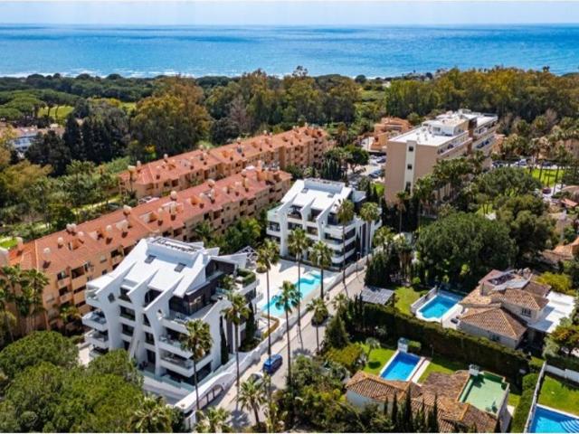 Piso exclusivo de 158 m2 en venta en Marbesa, Marbella, Andalucía