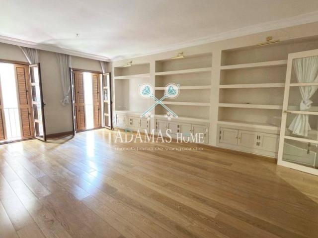 Piso exclusivo de 159 m2 en venta en Sevilla, España
