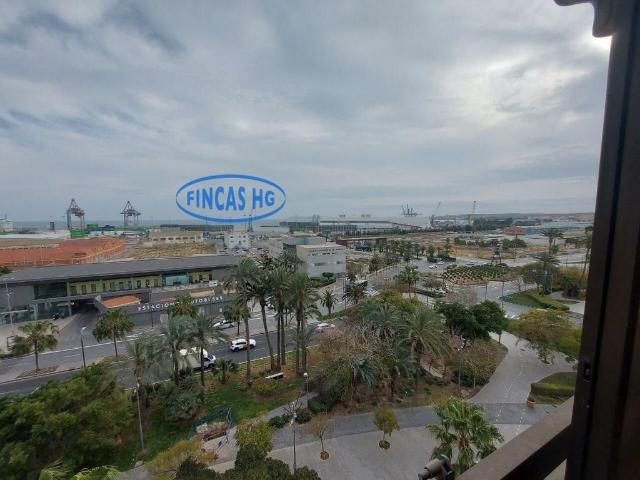 Piso de alto standing de 170 m2 en venta en Alicante, España