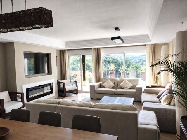 Piso exclusivo de 180 m2 en venta en San Roque, España