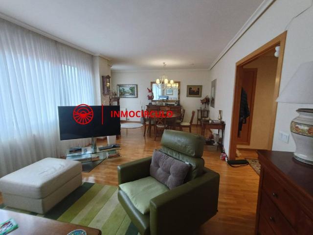 Piso exclusivo de 198 m2 en venta en Burgos, Castilla y León
